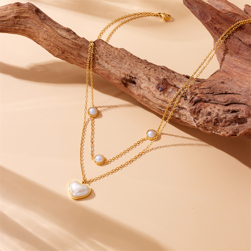 European and American style retro light yellow pearl heart pendant double-layer stainless steel gold-plated jewelry necklace