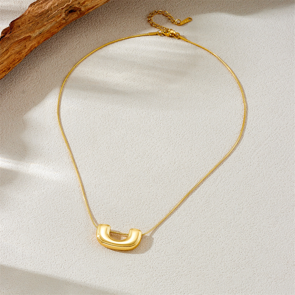 Cross-border fashion minimalist geometric gold-plated stainless steel U-shaped pendant clavicle chain everyday versatile jewelry necklace for women