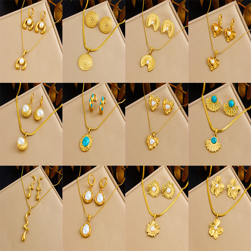 Cross-border fashion gold-plated retro heart-shaped fan-shaped blue turquoise pearl accessories stainless steel pendant earring necklace set