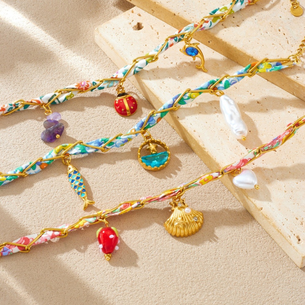 European and American cross-border colored plastic faceted beaded chain, rope chain, dripping oil, three-dimensional mushroom, strawberry, ladybug pendant bracelet