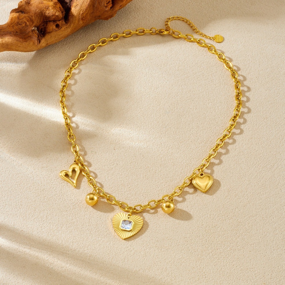 Korean style fashion gold-plated diamond-encrusted heart-shaped hollow pendant with round sphere accessories chain stainless steel jewelry necklace