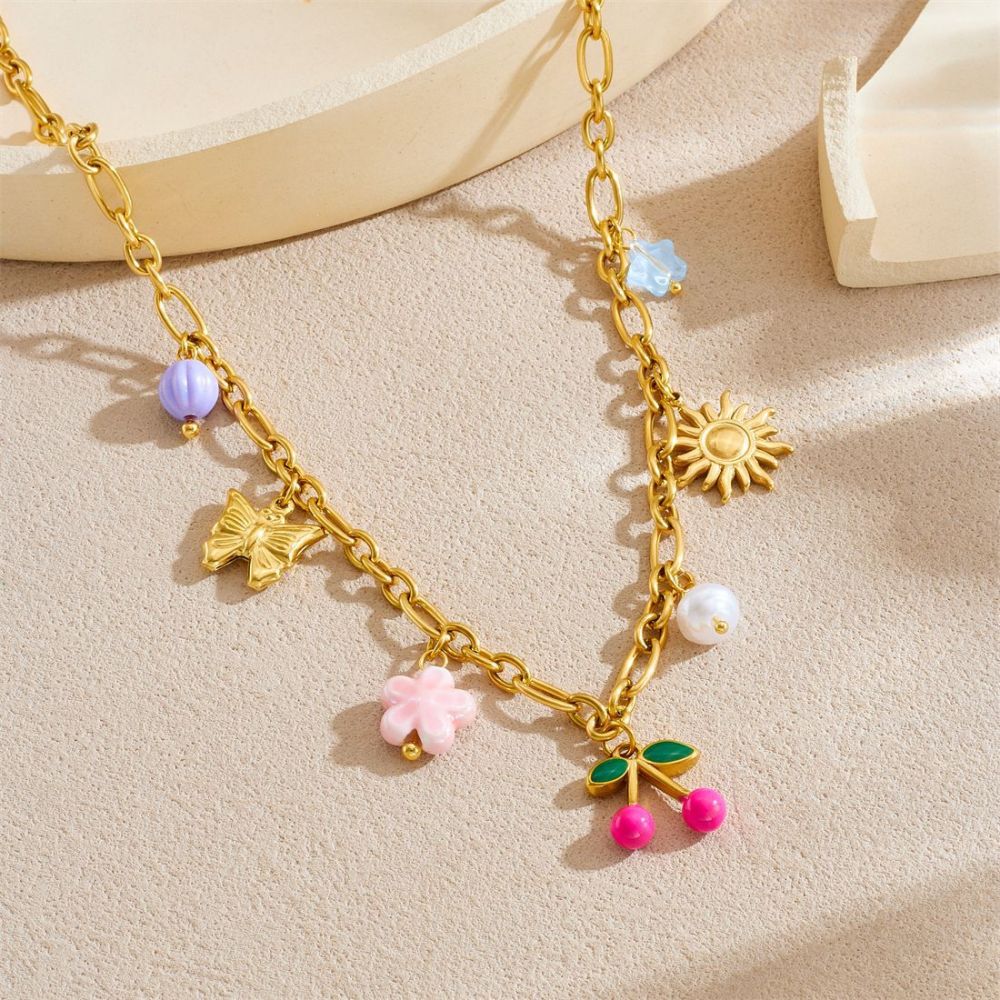 New retro pearl flower drip cherry clavicle chain, sweet and versatile gold-plated sun butterfly pendant necklace