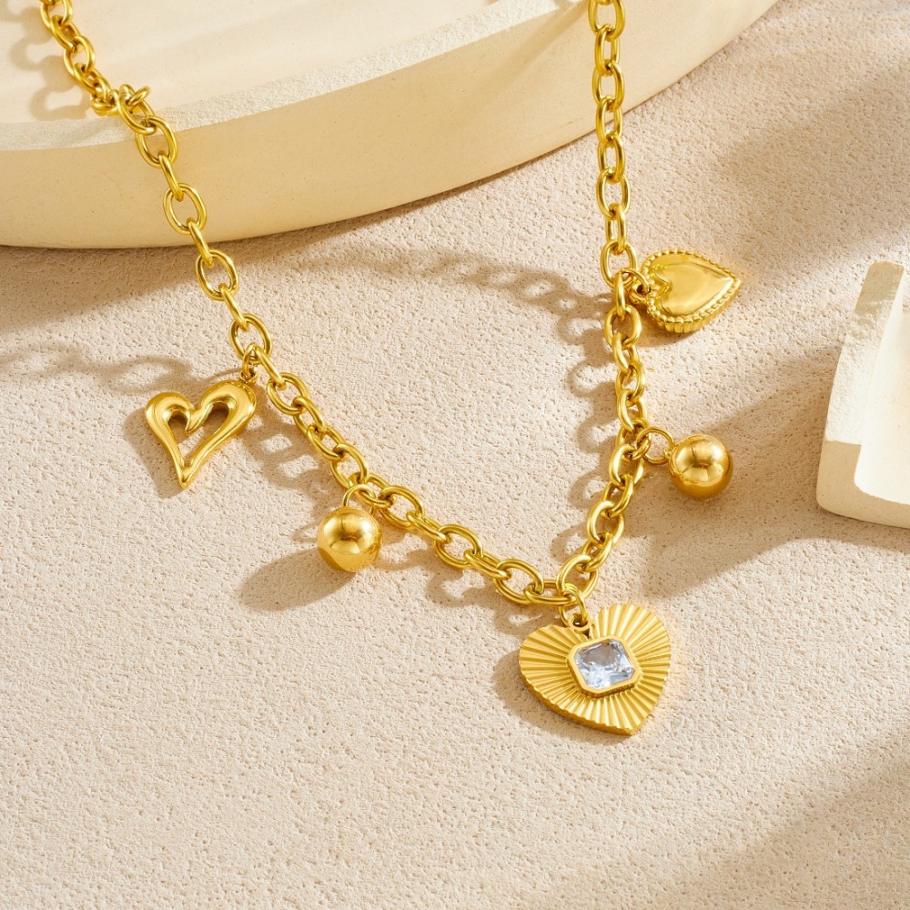 Korean style fashion gold-plated diamond-encrusted heart-shaped hollow pendant with round sphere accessories chain stainless steel jewelry necklace