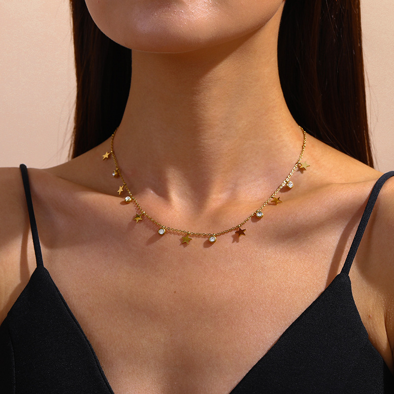 Stylish and simple diamond-encrusted five-pointed star butterfly pendant stainless steel necklace, versatile for women.