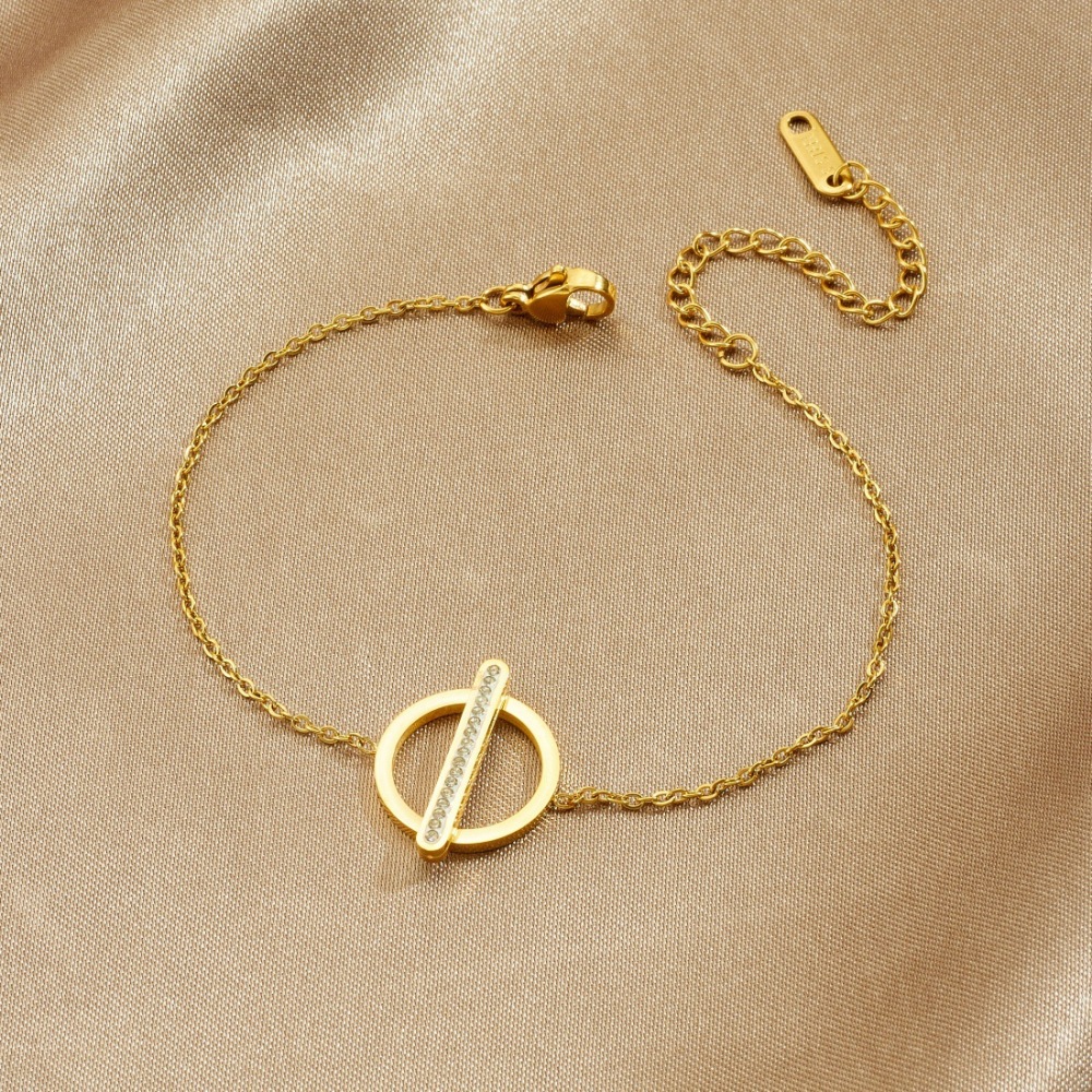 Cross-border fashion minimalist diamond-encrusted long round geometric gold-plated accessory pendant chain stainless steel versatile bracelet