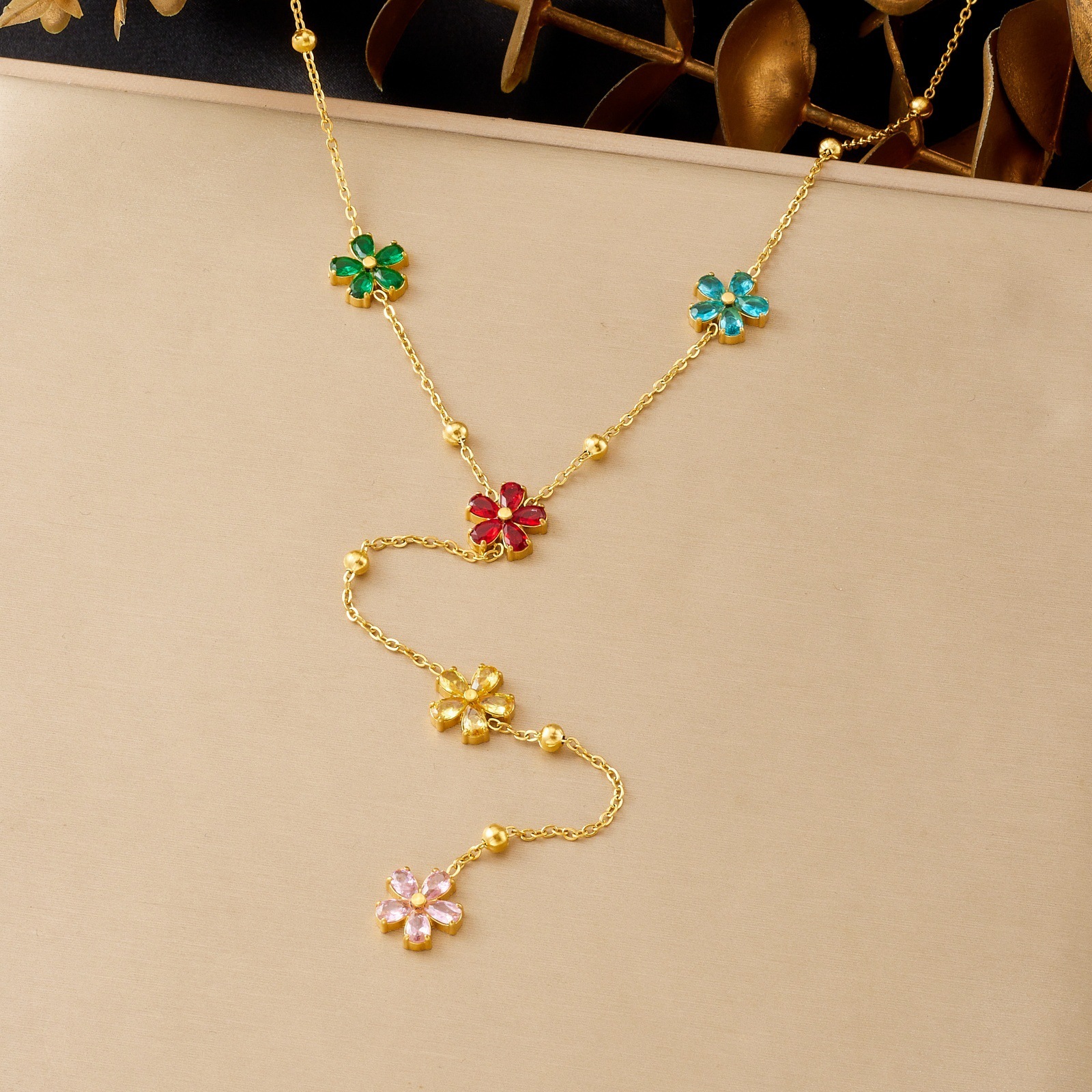 Cross-border fashion bestseller: Colorful rhinestone-encrusted flower tassel long chain Y-shaped stainless steel jewelry necklace