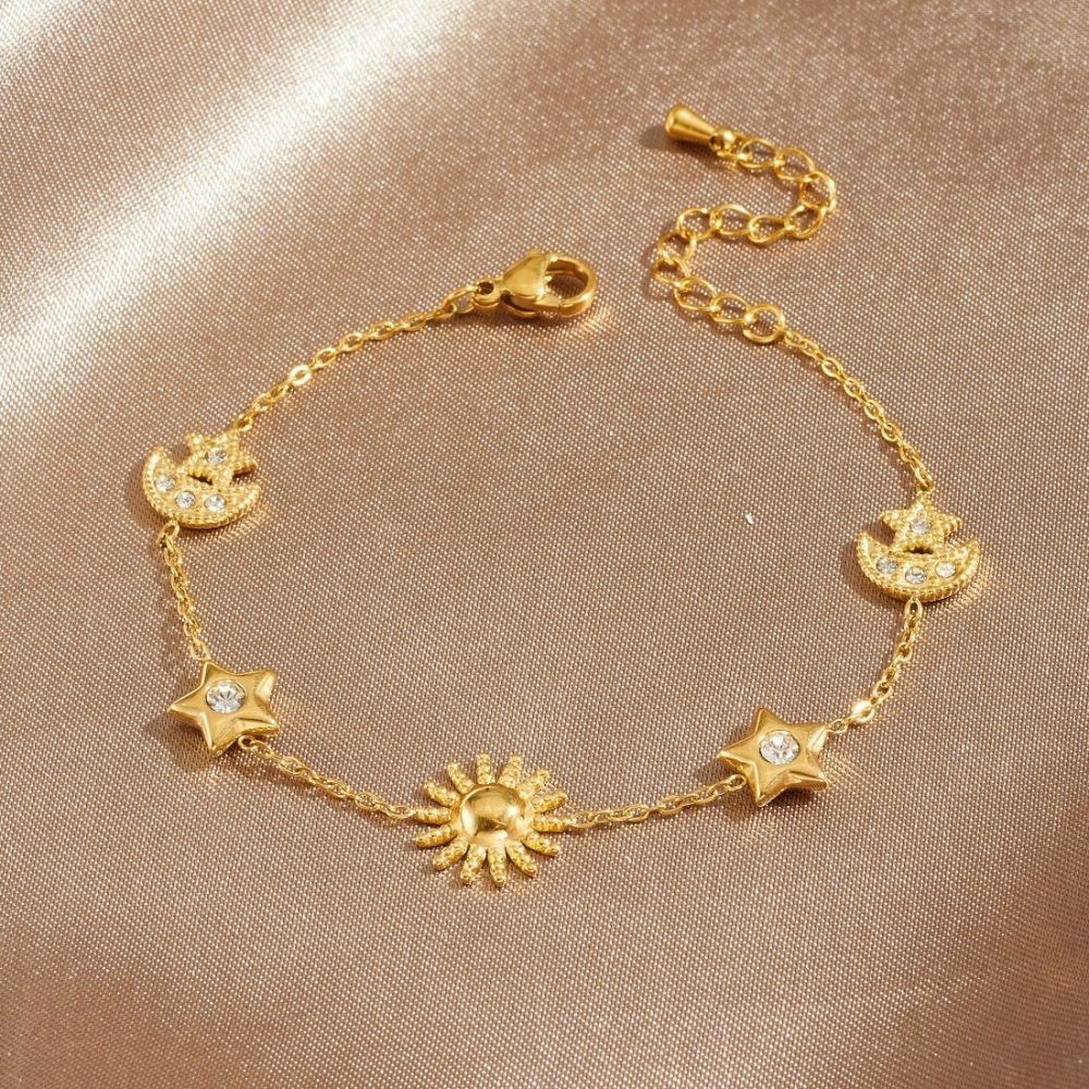 Korean style niche design, rhinestone-encrusted star and moon accessories, gold-plated glossy sun pendant, stainless steel jewelry bracelet.