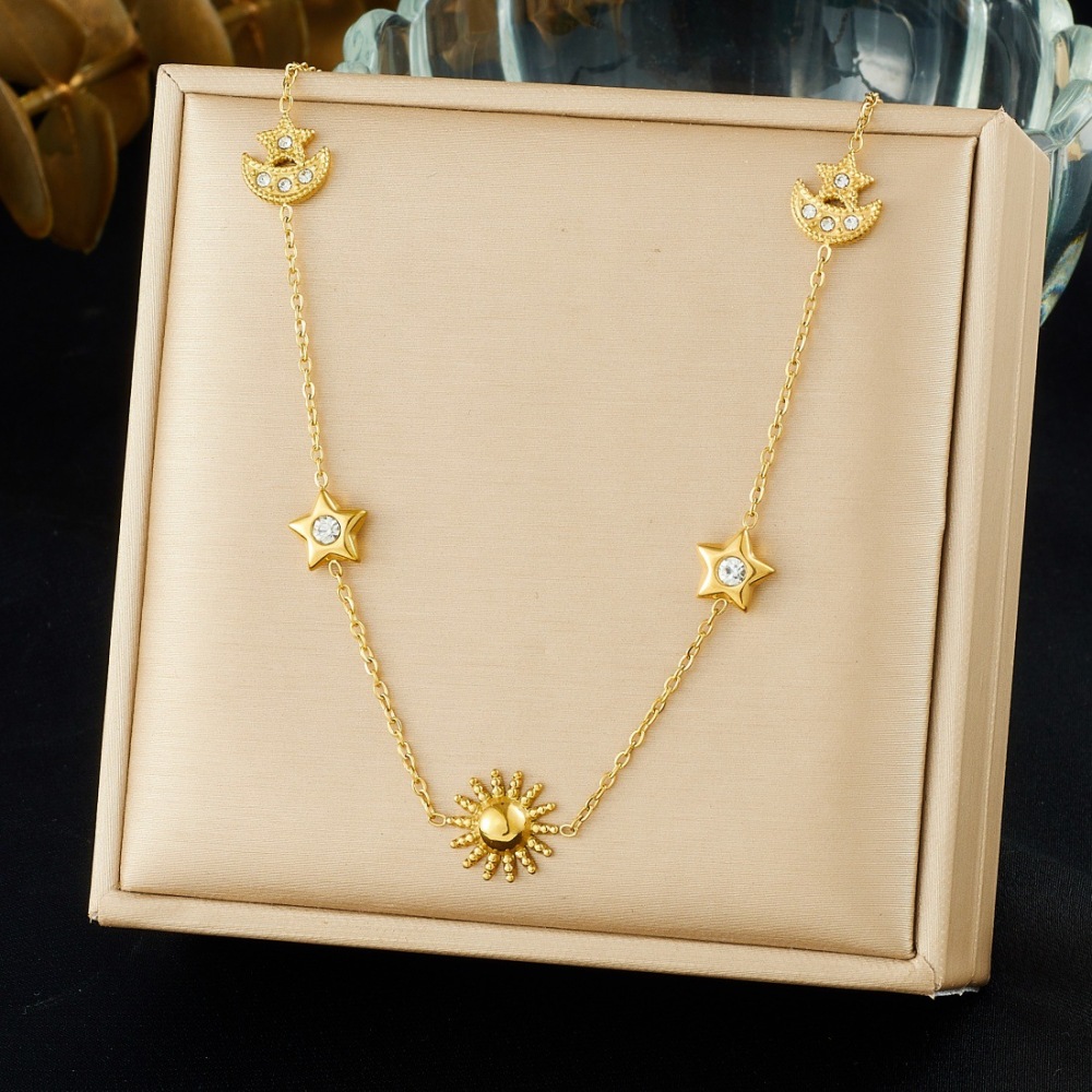 Cross-border fashion exquisite minimalist diamond-encrusted star moon sun gold-plated stainless steel accessories chain jewelry set