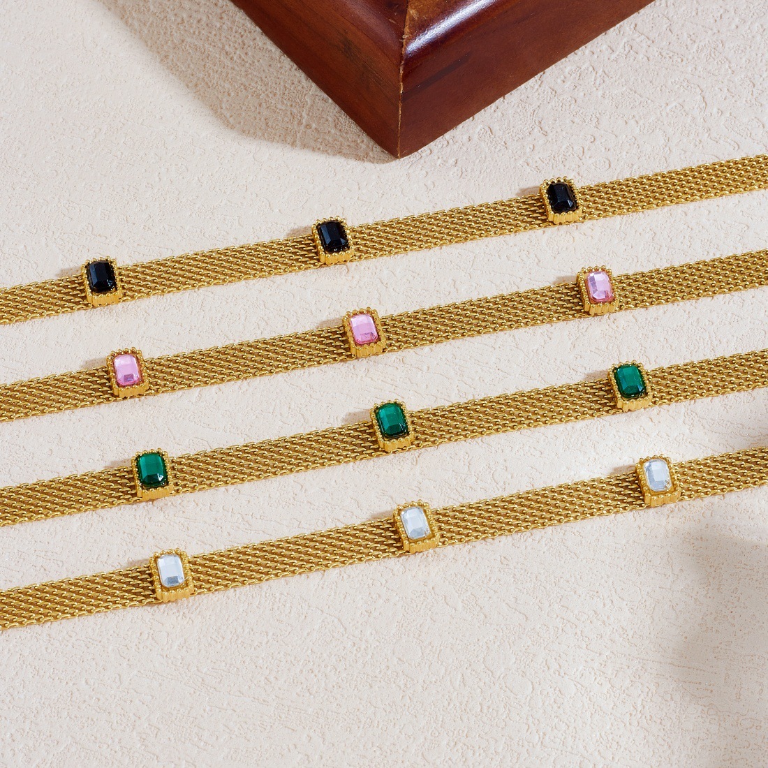 Fashionable cross-border unisex retro rhinestone-encrusted colorful square geometric accessories mesh hollow chain stainless steel bracelet
