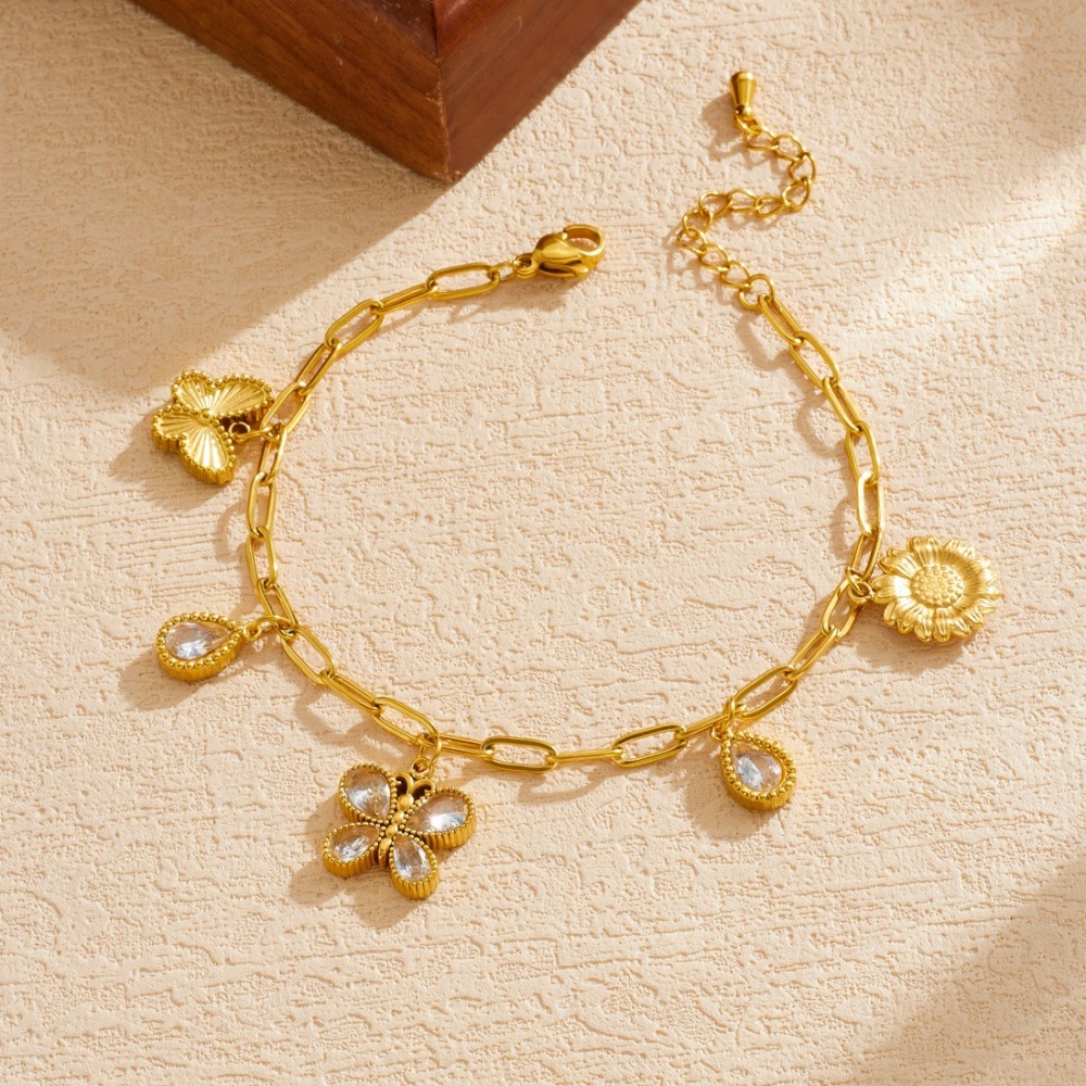 Cross-border fashion niche minimalist rhinestone teardrop butterfly pendant gold-plated sunflower stainless steel pendant chain bracelet
