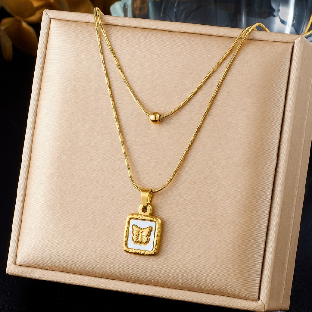 European and American cross-border fashion retro white shell round square geometric pendant gold-plated butterfly flower stacked jewelry necklace