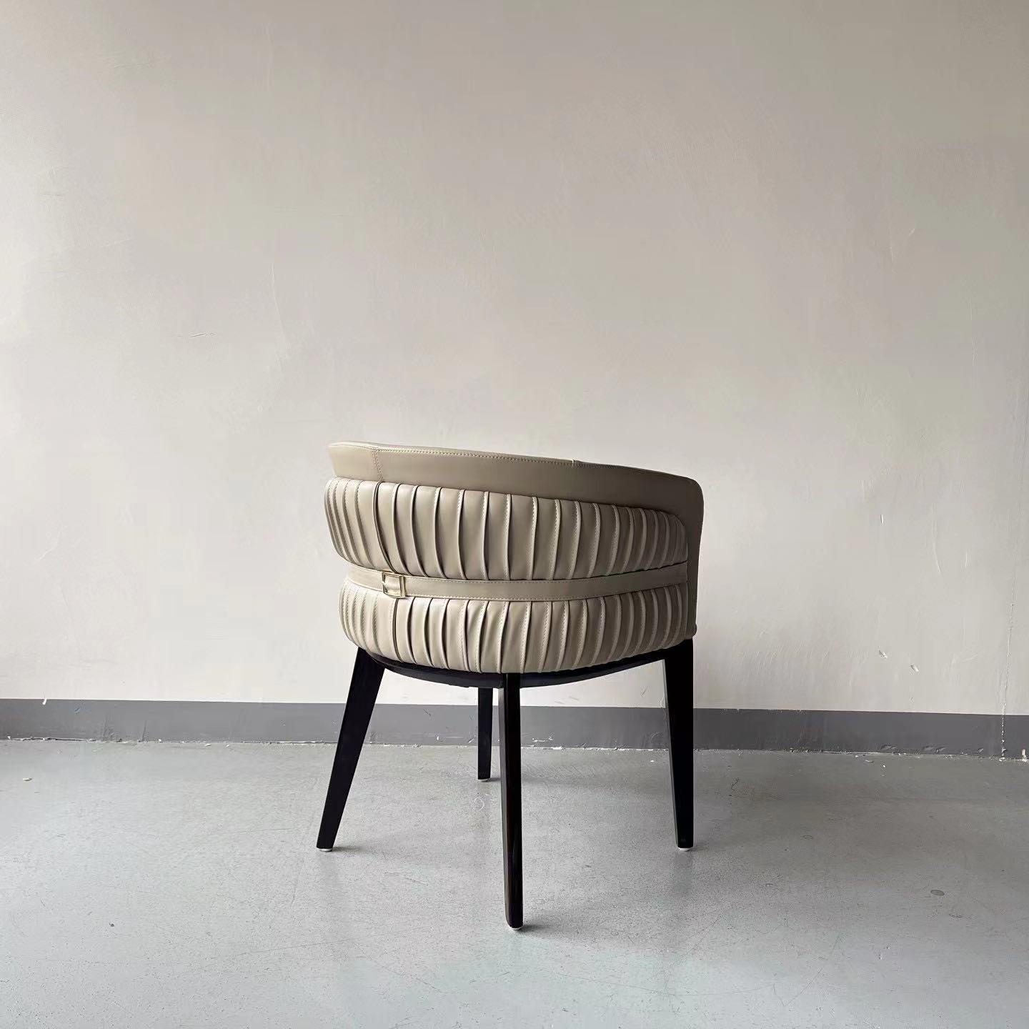 luxury restaurant dining chair