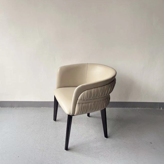 luxury restaurant dining chair