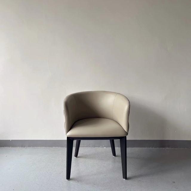 luxury restaurant dining chair