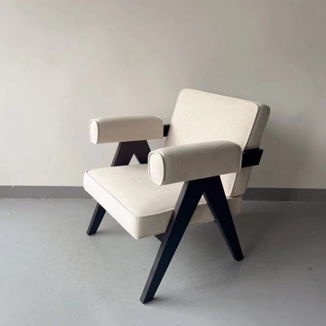 velvet upholstered lounge single chair