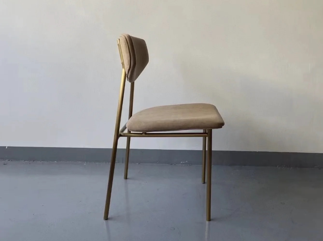 pink velvet stainless steel restaurant chair