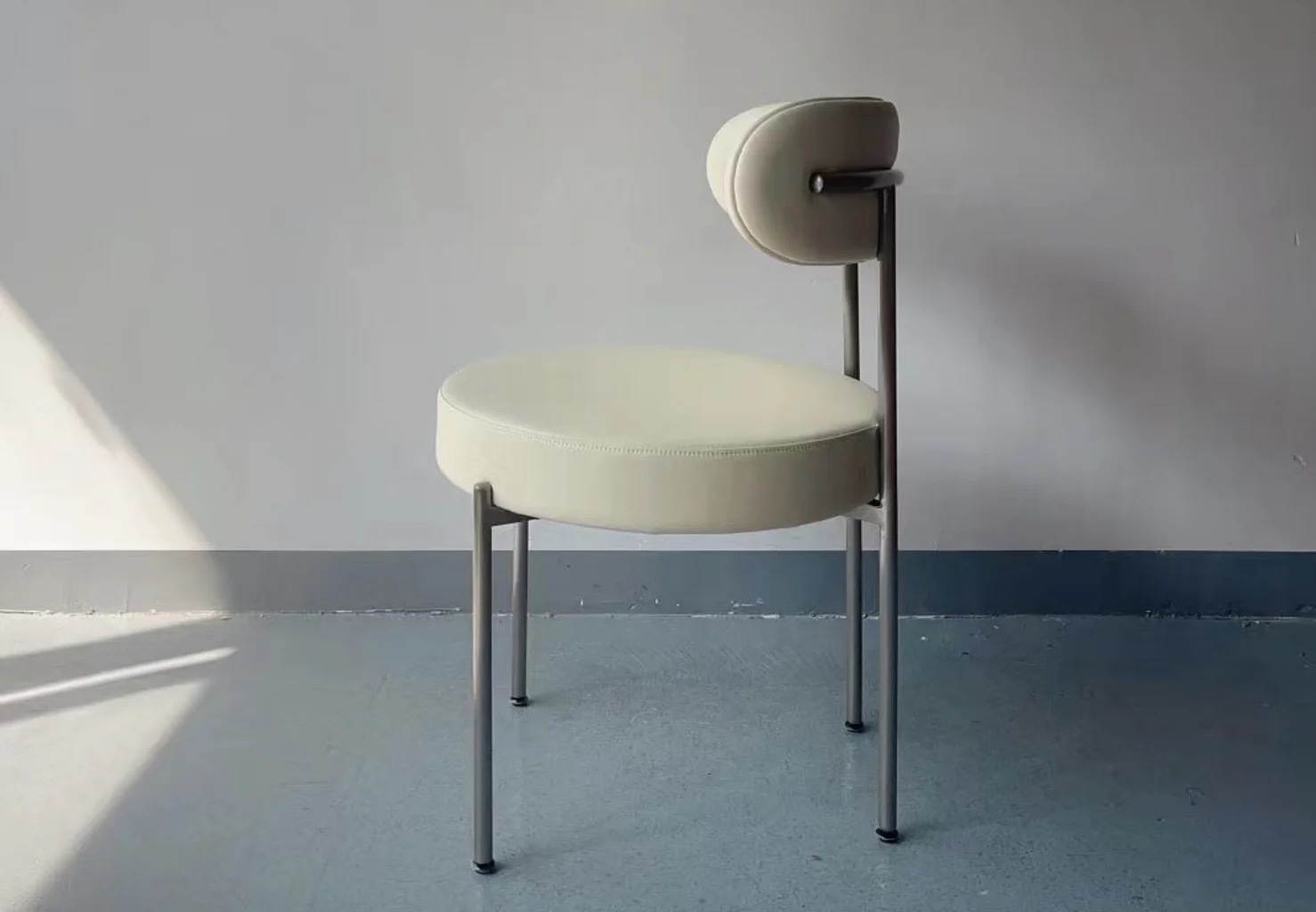 stainless steel frame hotel dining chair