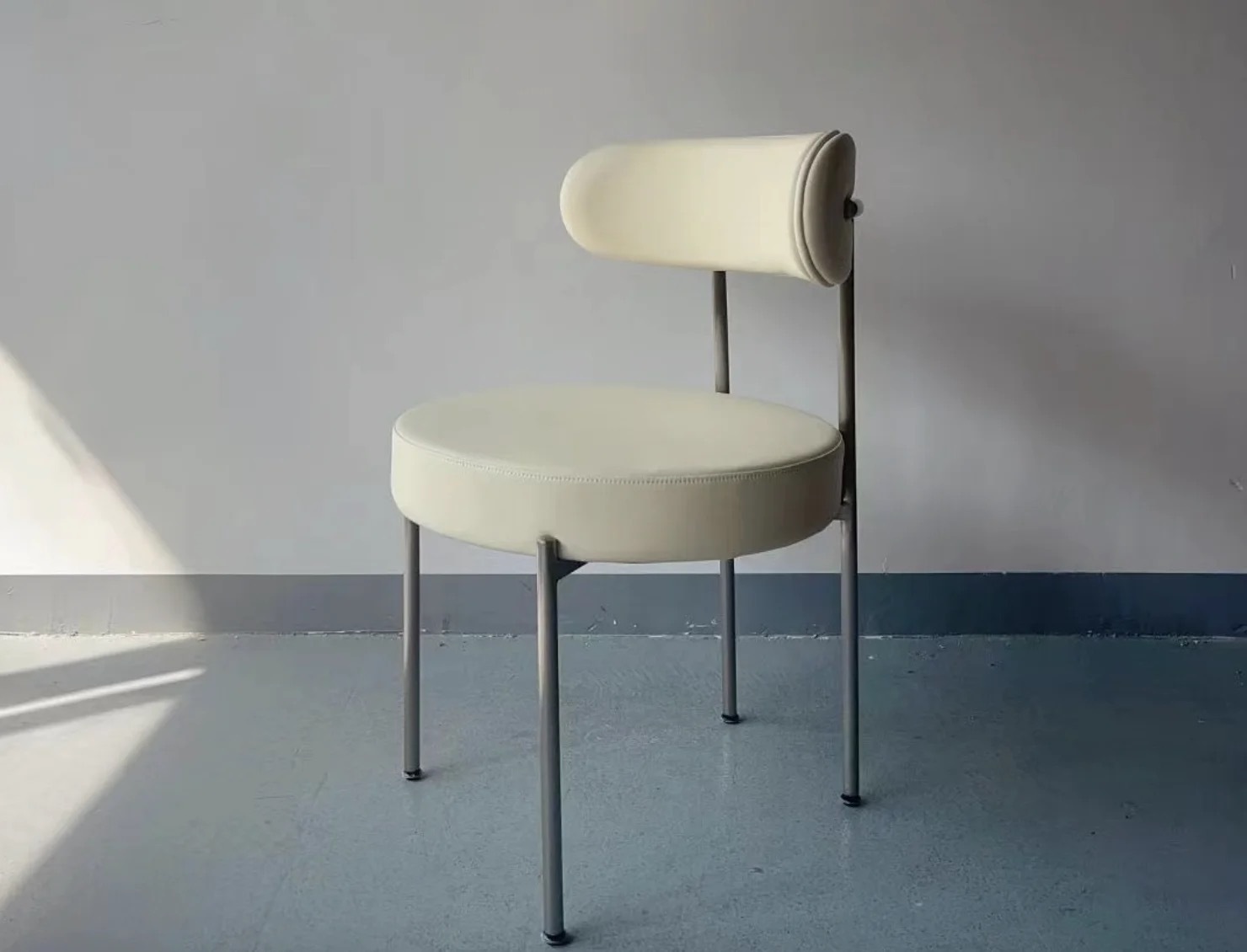 stainless steel frame hotel dining chair