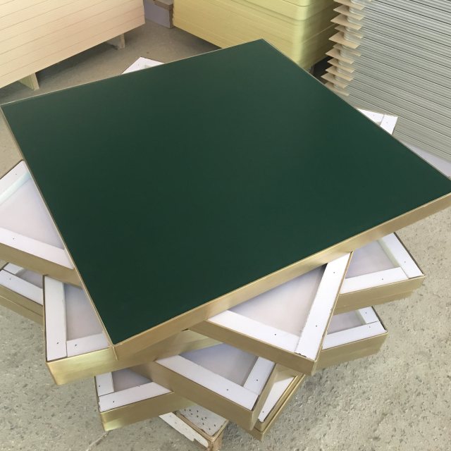 HPL faced plywood square restaurant table