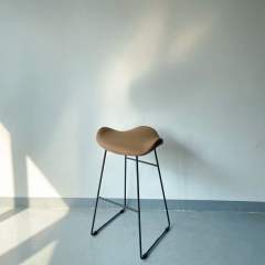 leaf seat high bar stools