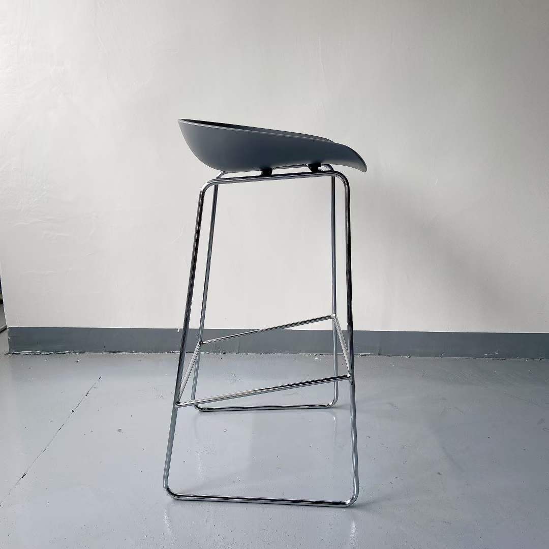 high bar stool