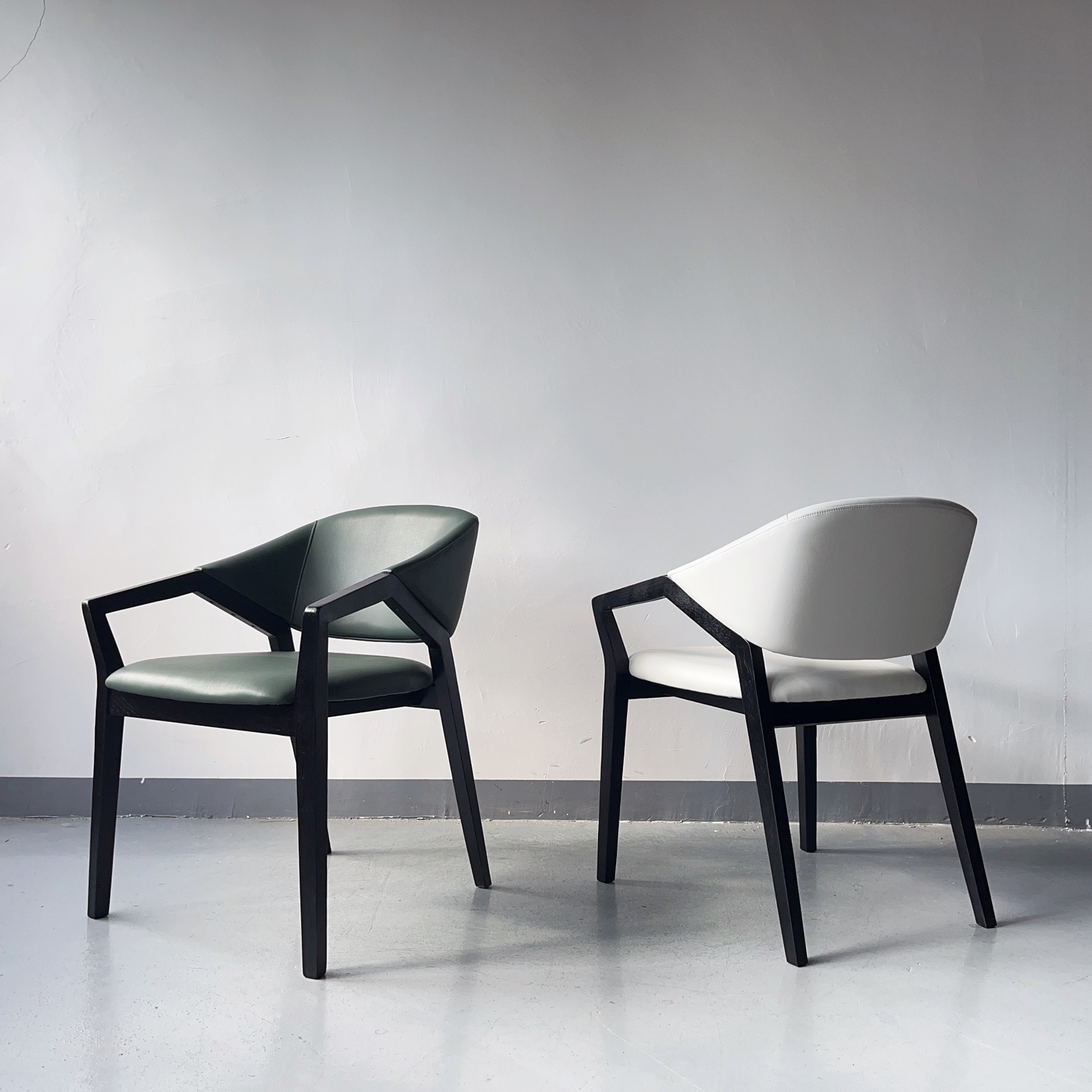 Simple Modern Ash Solid Wood Dinning Chair JC-057