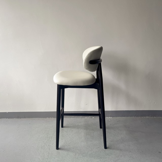 OLEANDRO wooden high bar chair SOQ-86C
