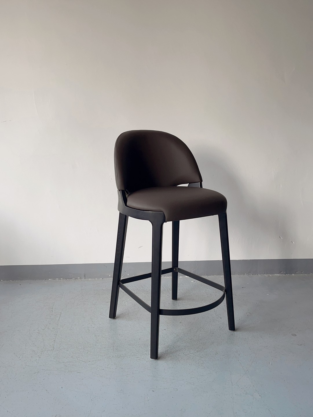 SOF Velis high bar counter height chair BY-057