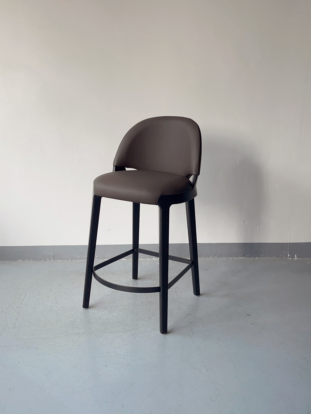 SOF Velis high bar counter height chair BY-057