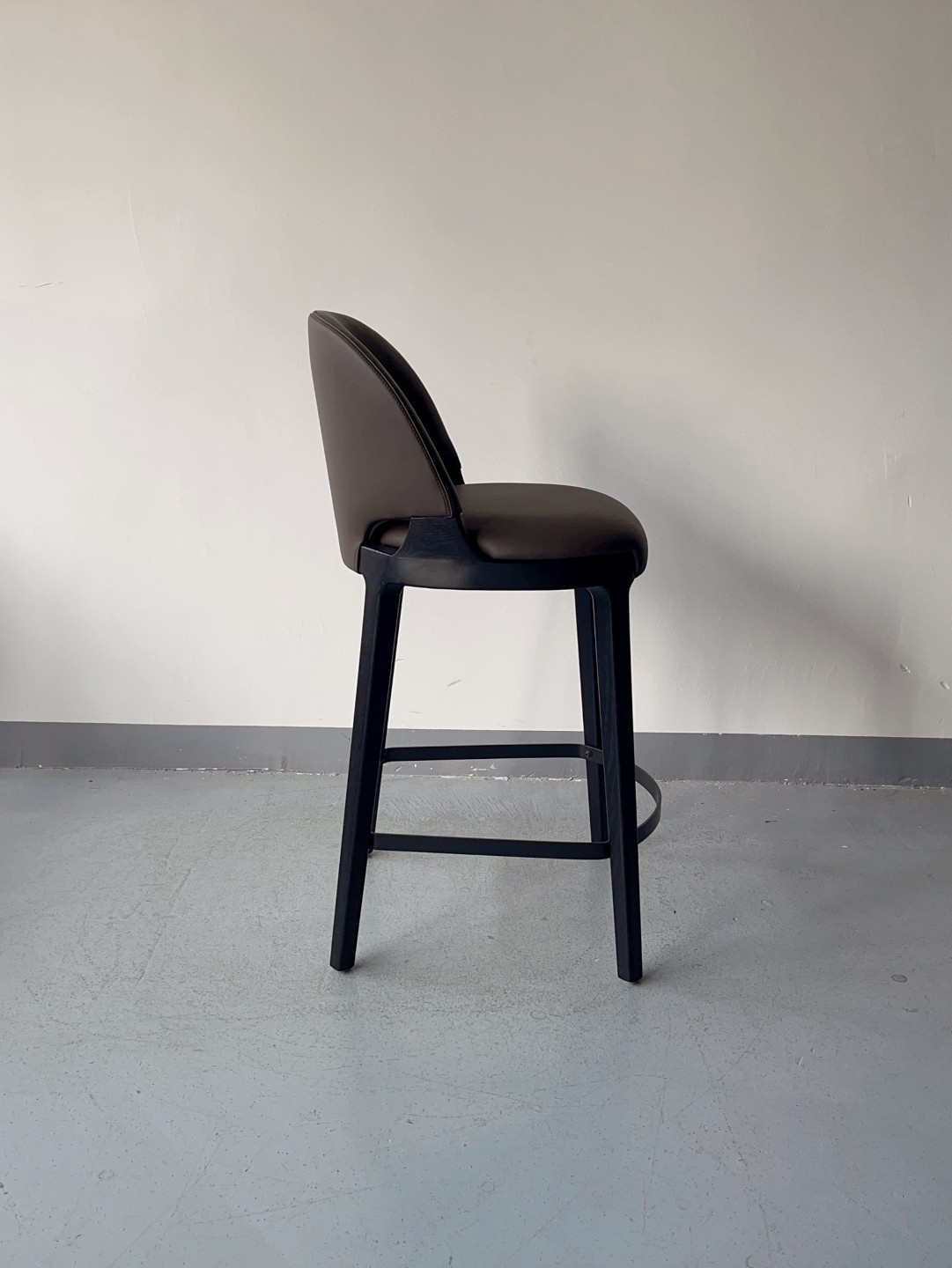 SOF Velis high bar counter height chair BY-057