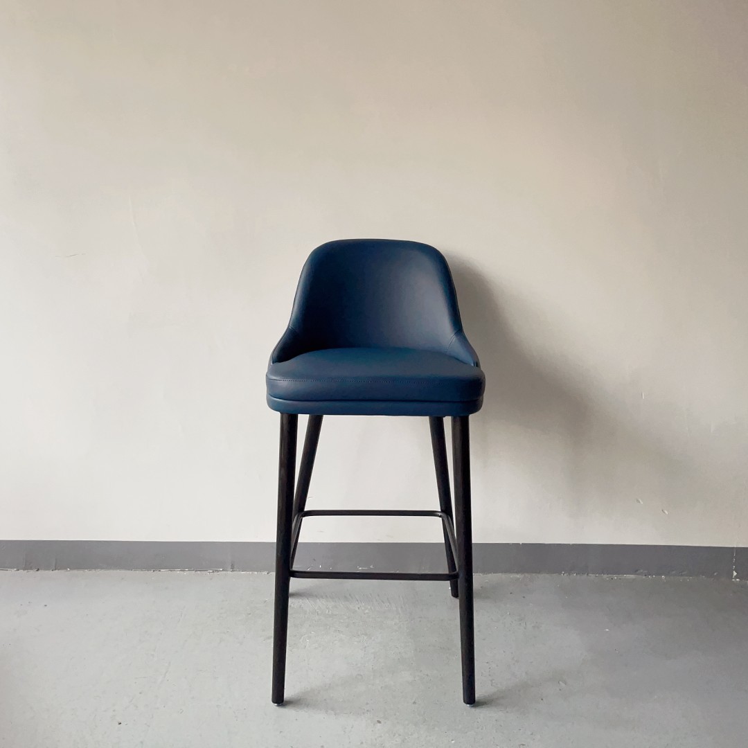 Walter Knoll Barstool BY-047