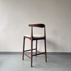 Modern Accent Dining Elbow Chair Barstool Solid Wood Farmhouse Counter Stool with PU Leather Cushion Seat NJY-002
