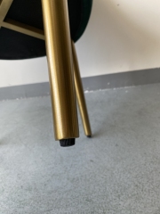SOF made in China Velvet Green Dining Chairs Soft Seat and Back Velvet Living Room Chairs with Sturdy Metal Legs Kitchen Chairs