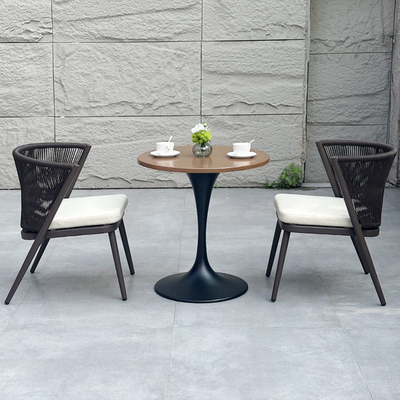 SOF Luxurious and Durable Outdoor Dining Table and Chair Set - Perfect for Stylish Gatherings Under the Sun