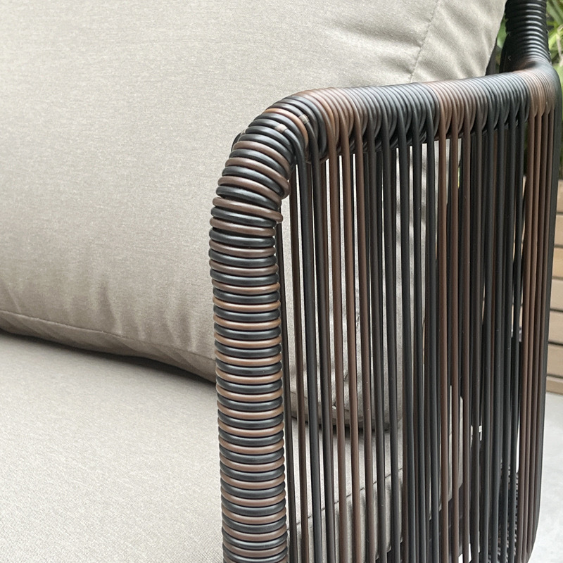 Weather-Resistant Outdoor Dining Chair with Aluminum Frame and PE Rattan, Featuring 50mm Thick High-Density Foam Cushion