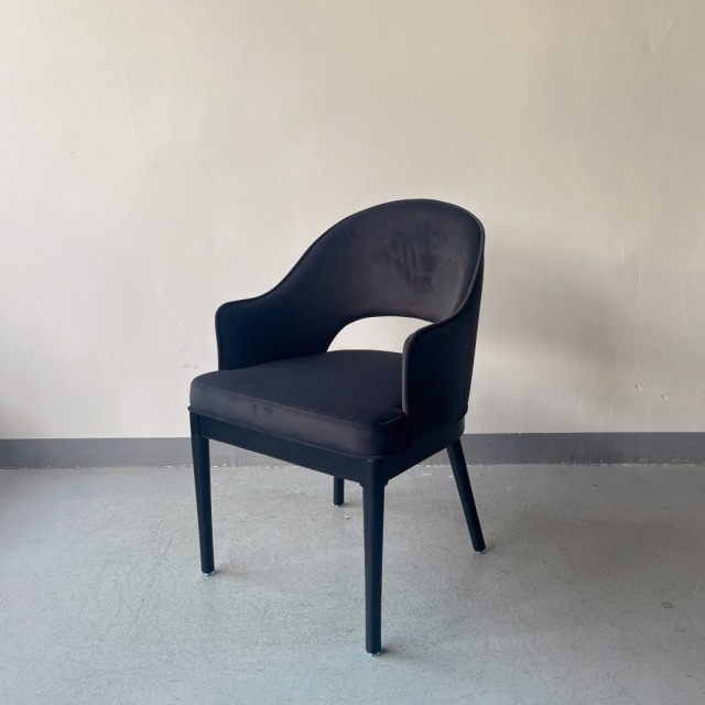 SOF Restaurant Furniture: Premium Durable Leather Upholstered Dining Chair with Ash Wood Legs