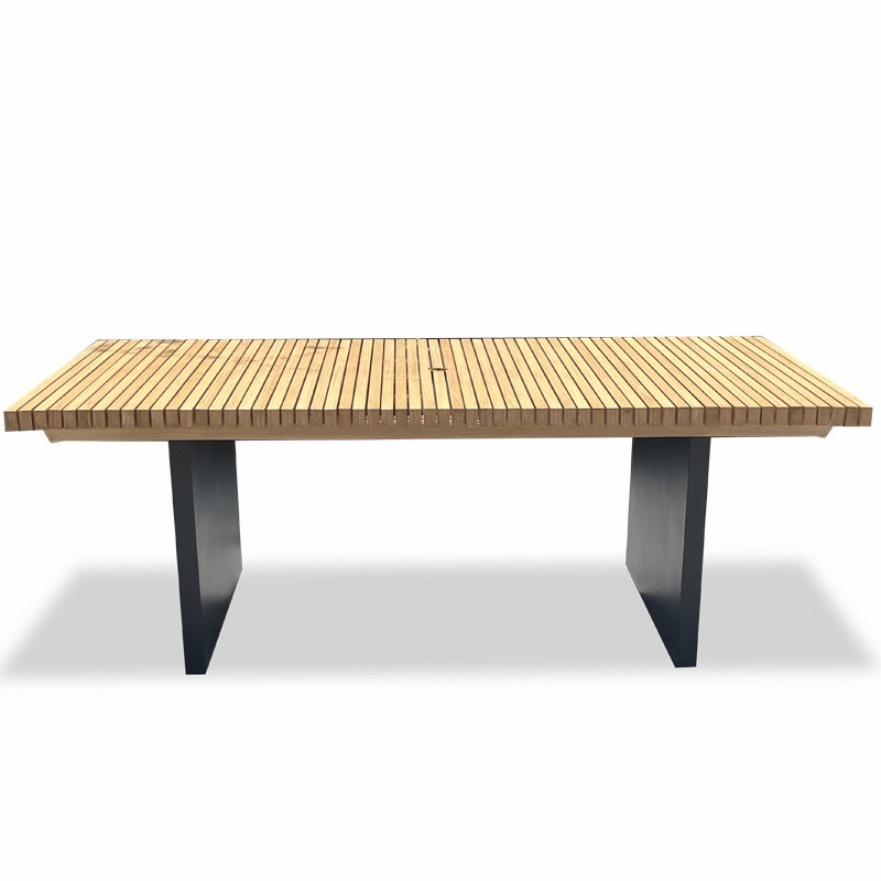 SOF Luxury Faux Wood Aluminum Alloy Outdoor Dining Table for Year-Round Use