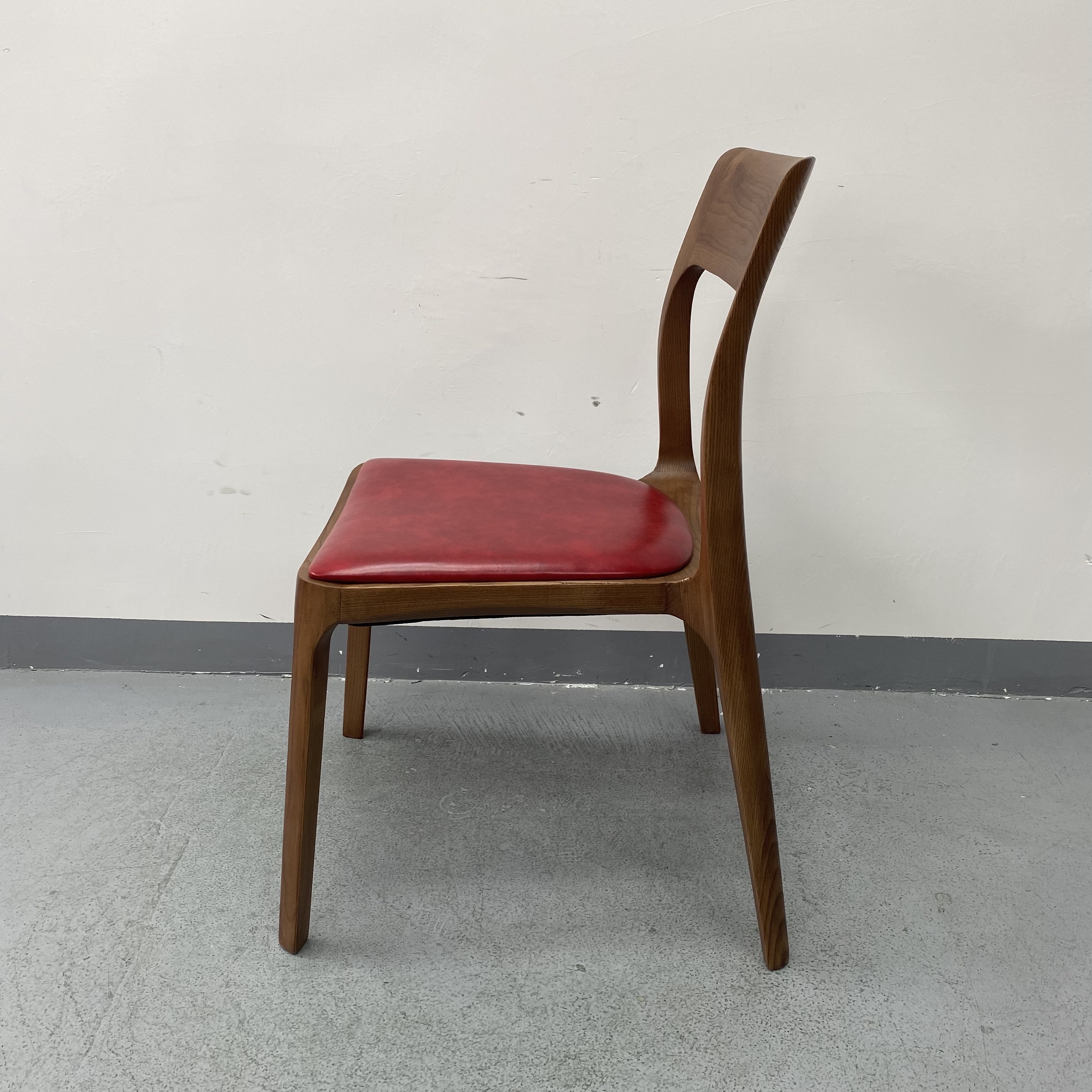 Sunrise Oriental Furniture - the Sleek H Dining Chair
