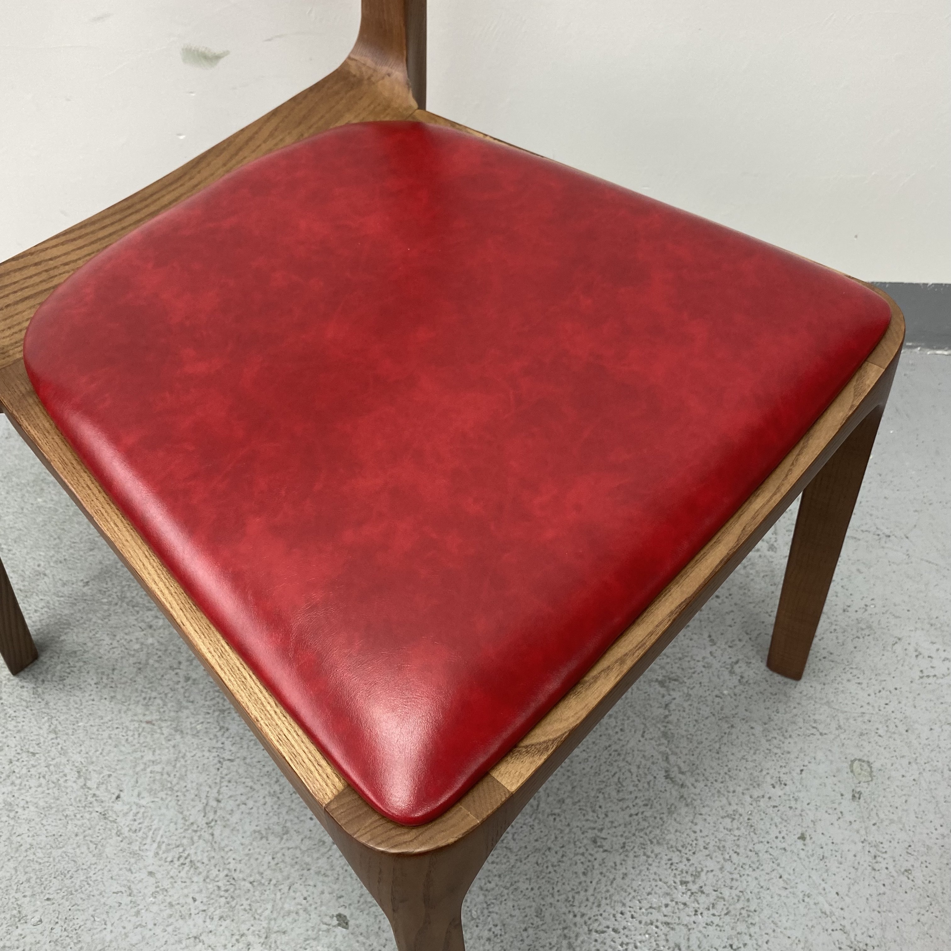 Sunrise Oriental Furniture - the Sleek H Dining Chair