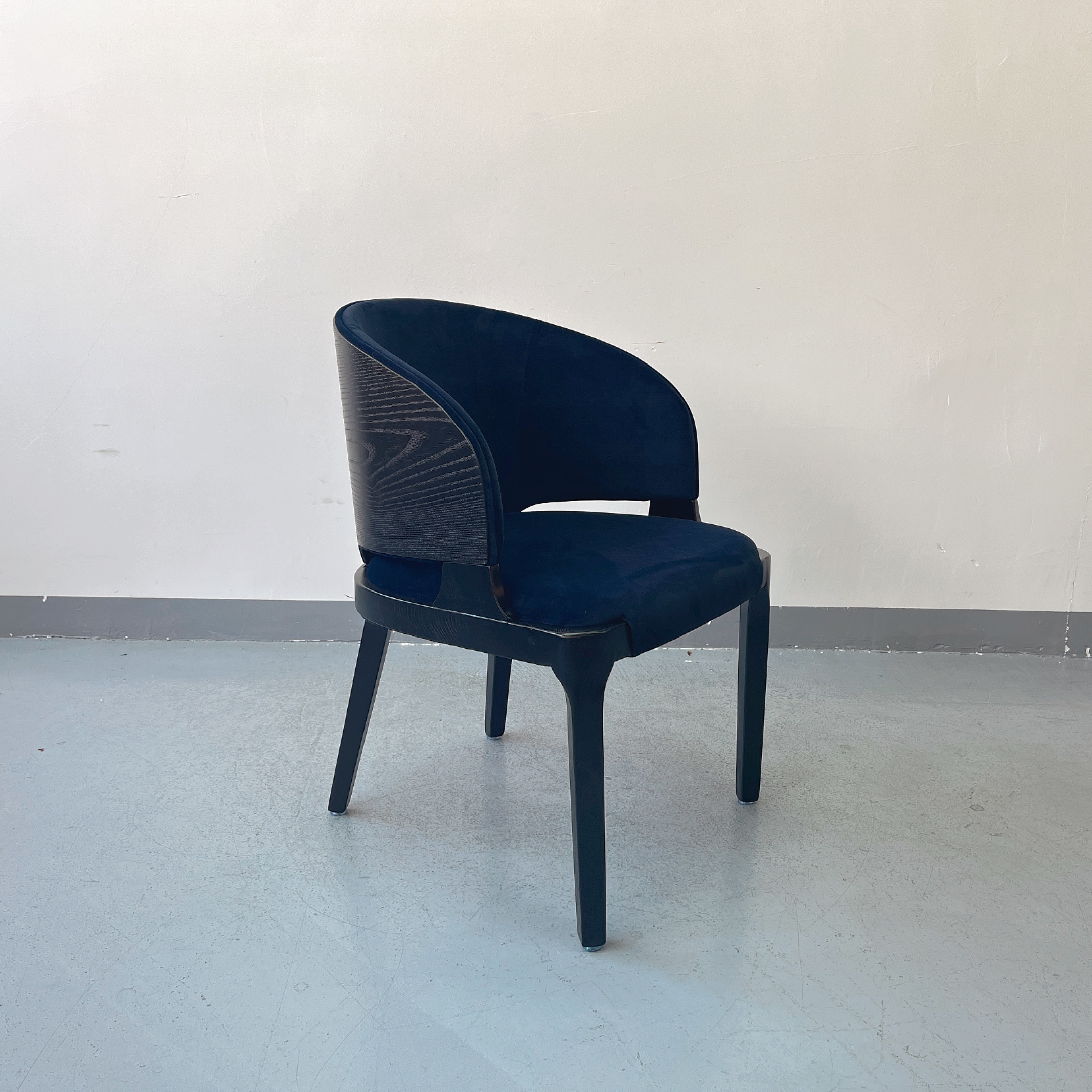 Sunrise Oriental Furniture- the Velis PAW Potocco Armchair