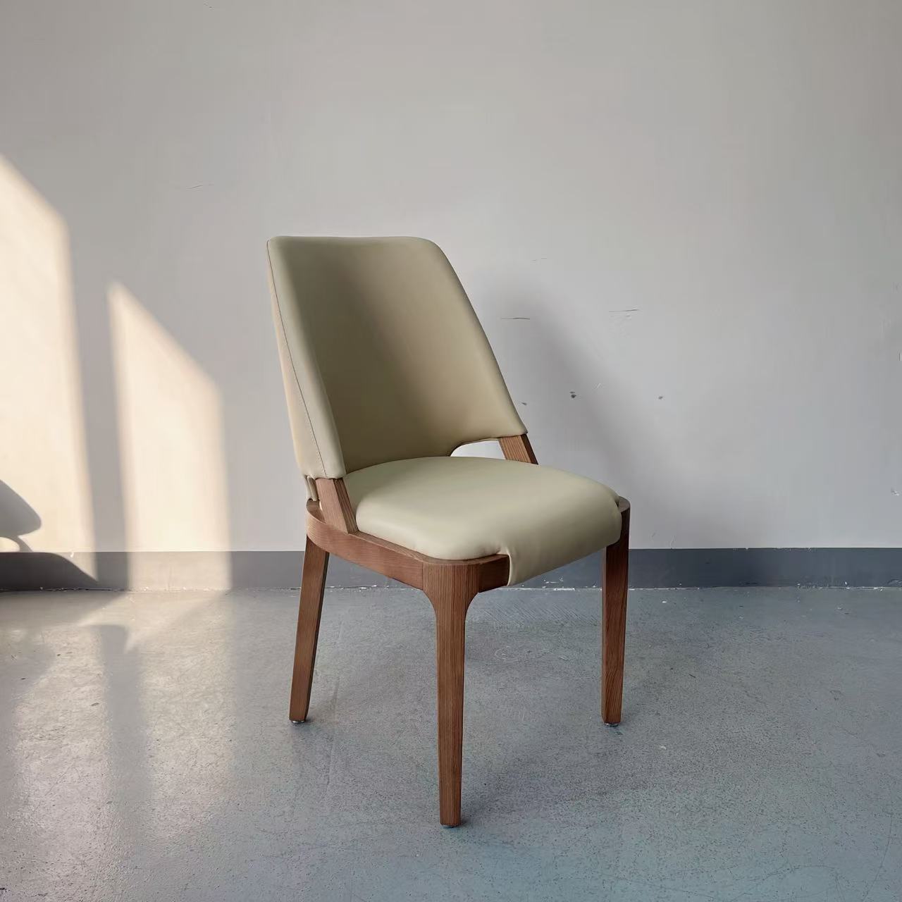Sunrise Oriental Furniture - VELIS Chair(Armless Version)
