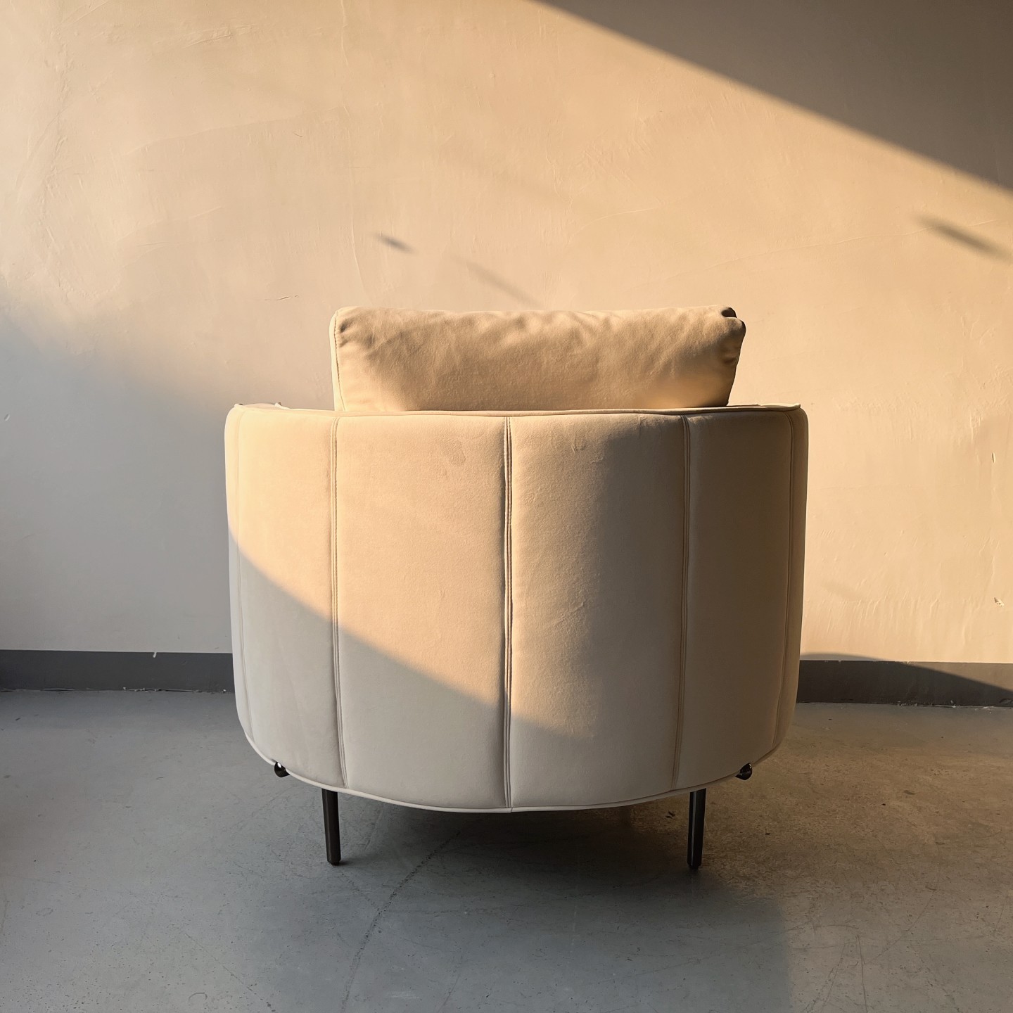 Sunrise Oriental Furniture- Hazel Lounge Chair