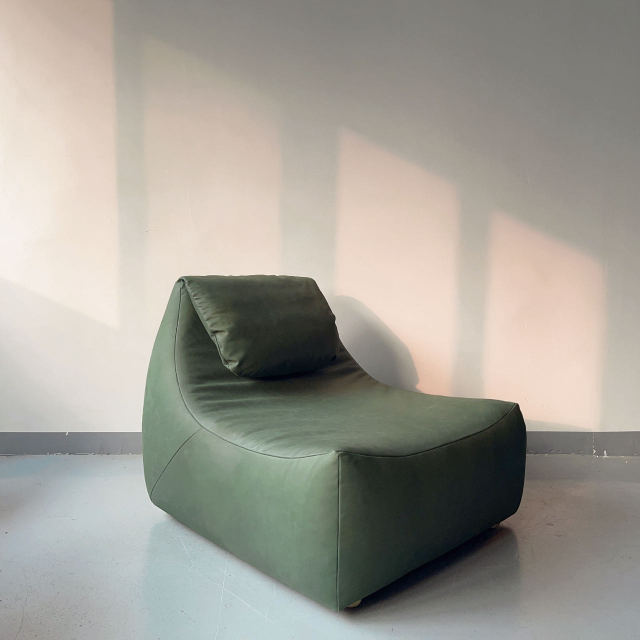 Le Bambole Lounge Chair