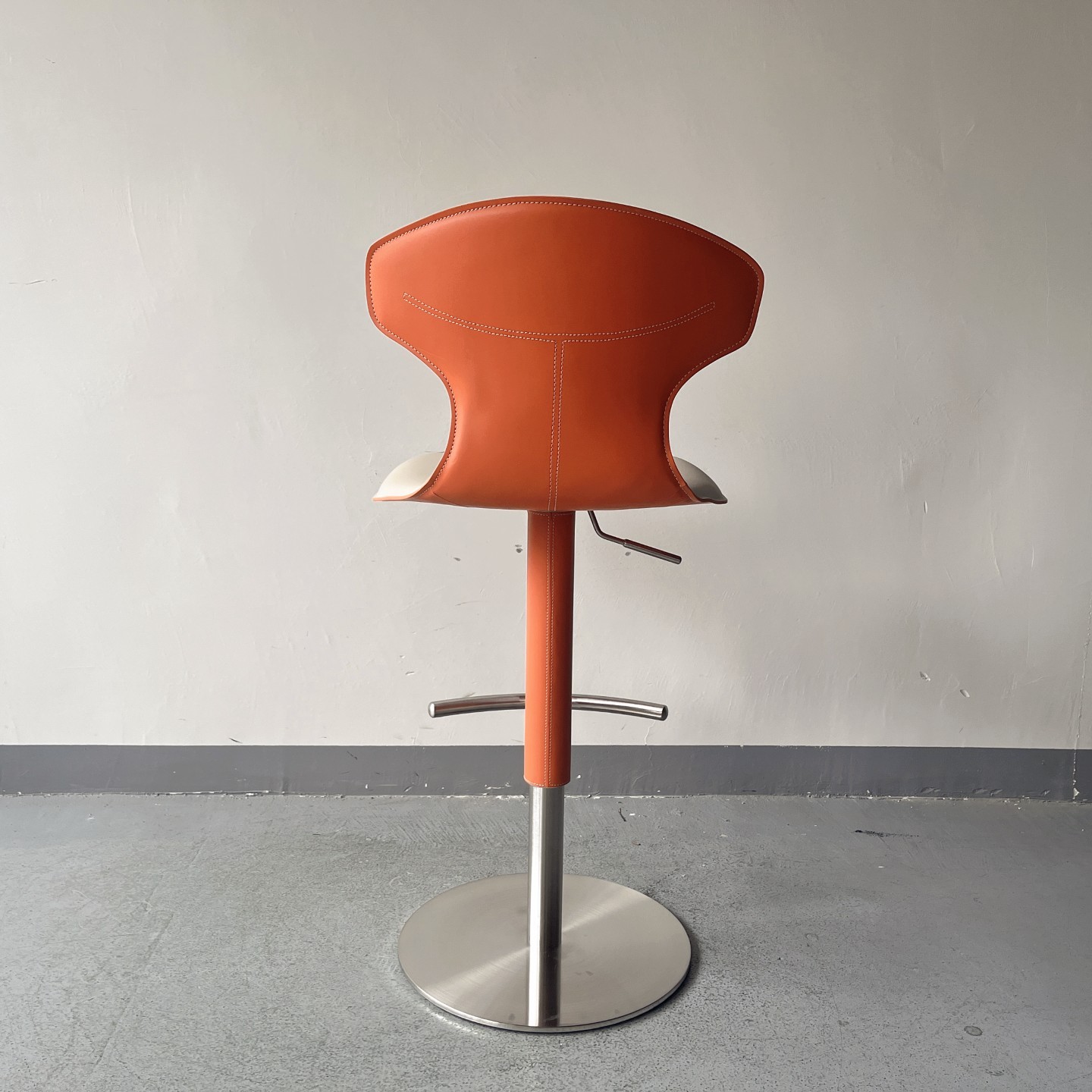 Sunrise Oreintal Furniture - Montera Column base stool