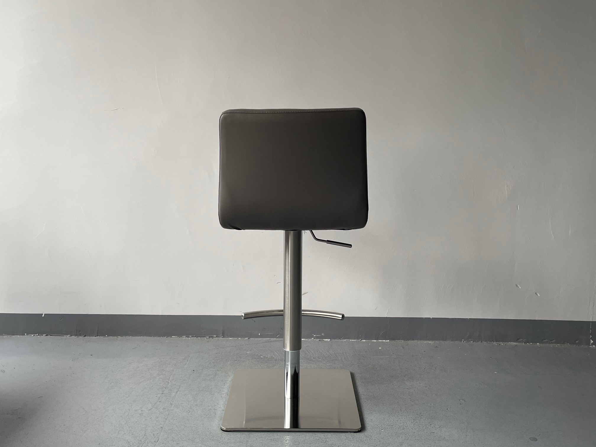 Sunrise Oriental Furniture - the Braga Adjustable Stool (Armless Version)