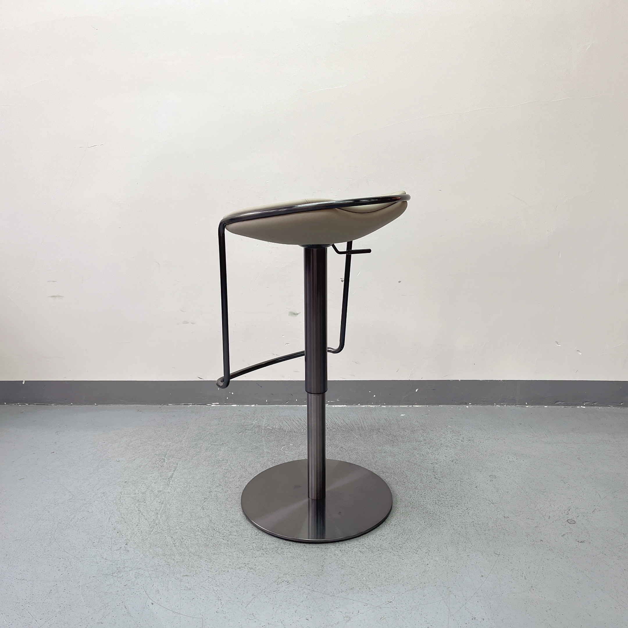Sunrise Oriental Furniture - the Serena Casa Bar Stool