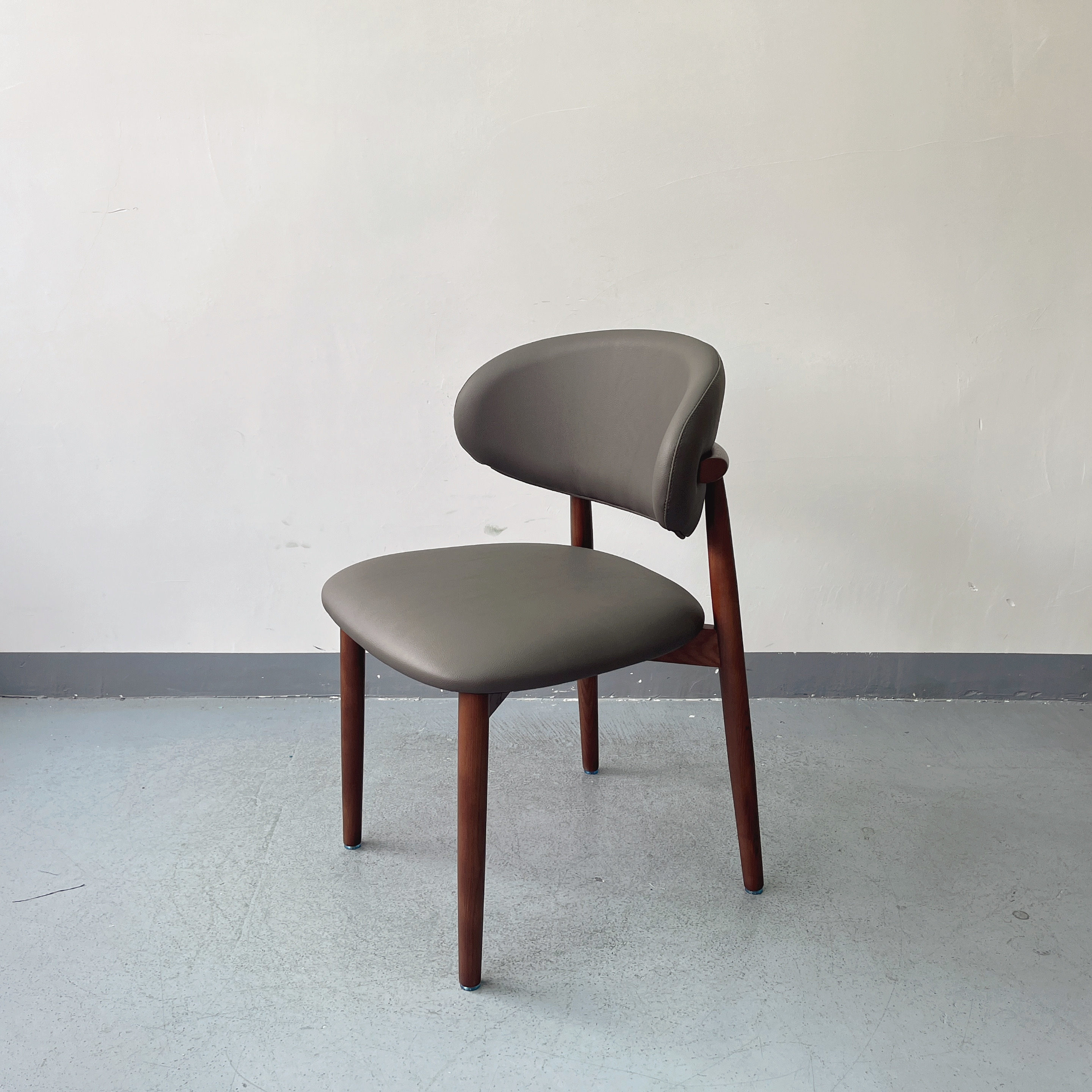 Sunrise Oriental Furniture - the Leon Upholstered Seat for Kitchen & Dining Chair