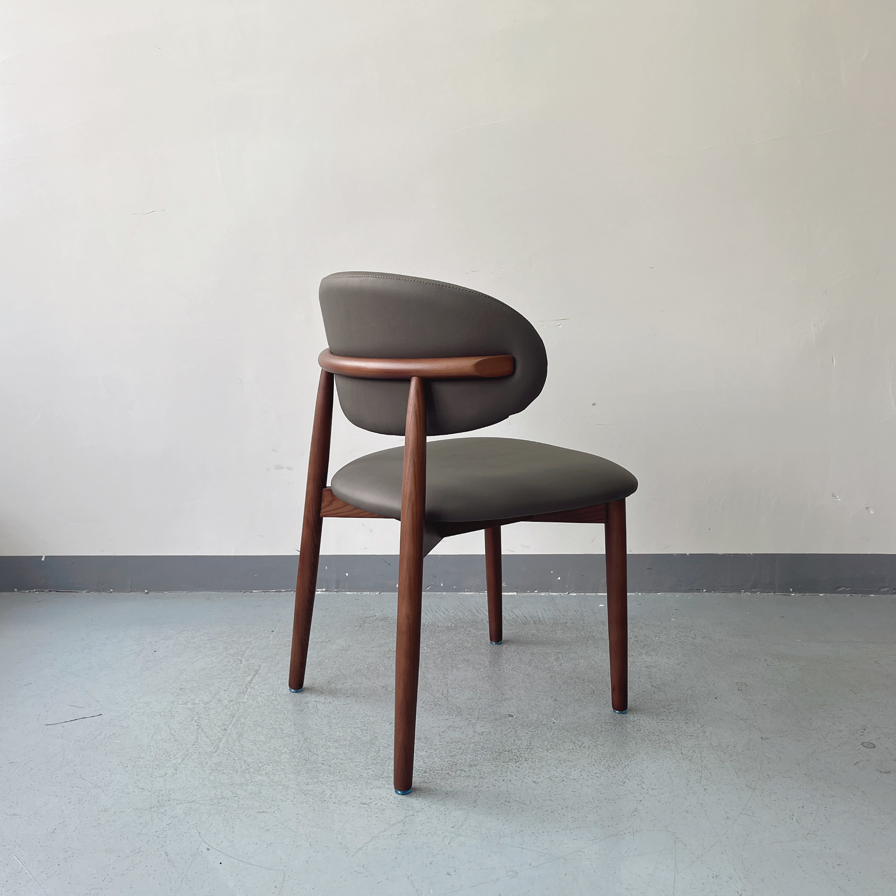 Sunrise Oriental Furniture - the Leon Upholstered Seat for Kitchen & Dining Chair