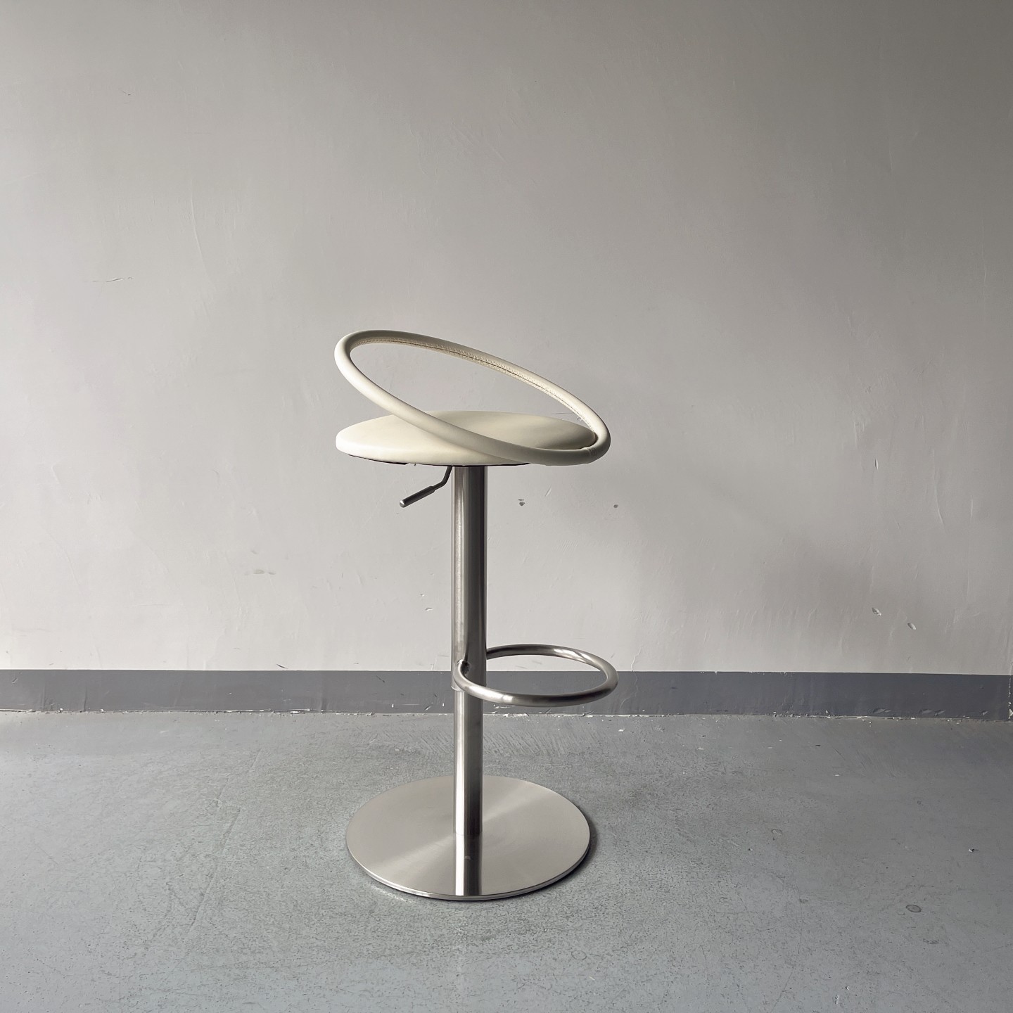 Sunrise Oriental Furniture - the Fizzy Leather Bar Stool