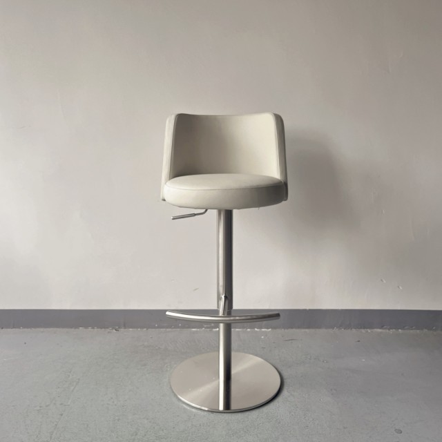 Sunrise Oriental Furniture - the Tonaza Bar Stool
